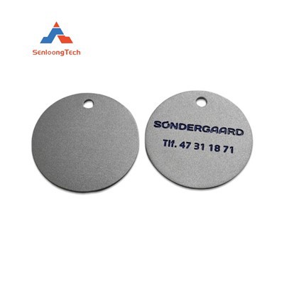 Nhãn tên kim loại khắc